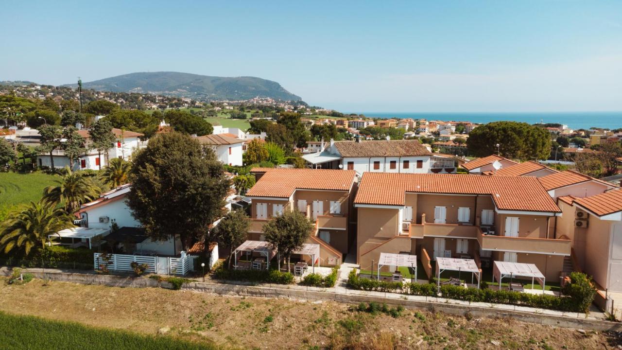 Pietra Bianca Residence Numana Eksteriør billede